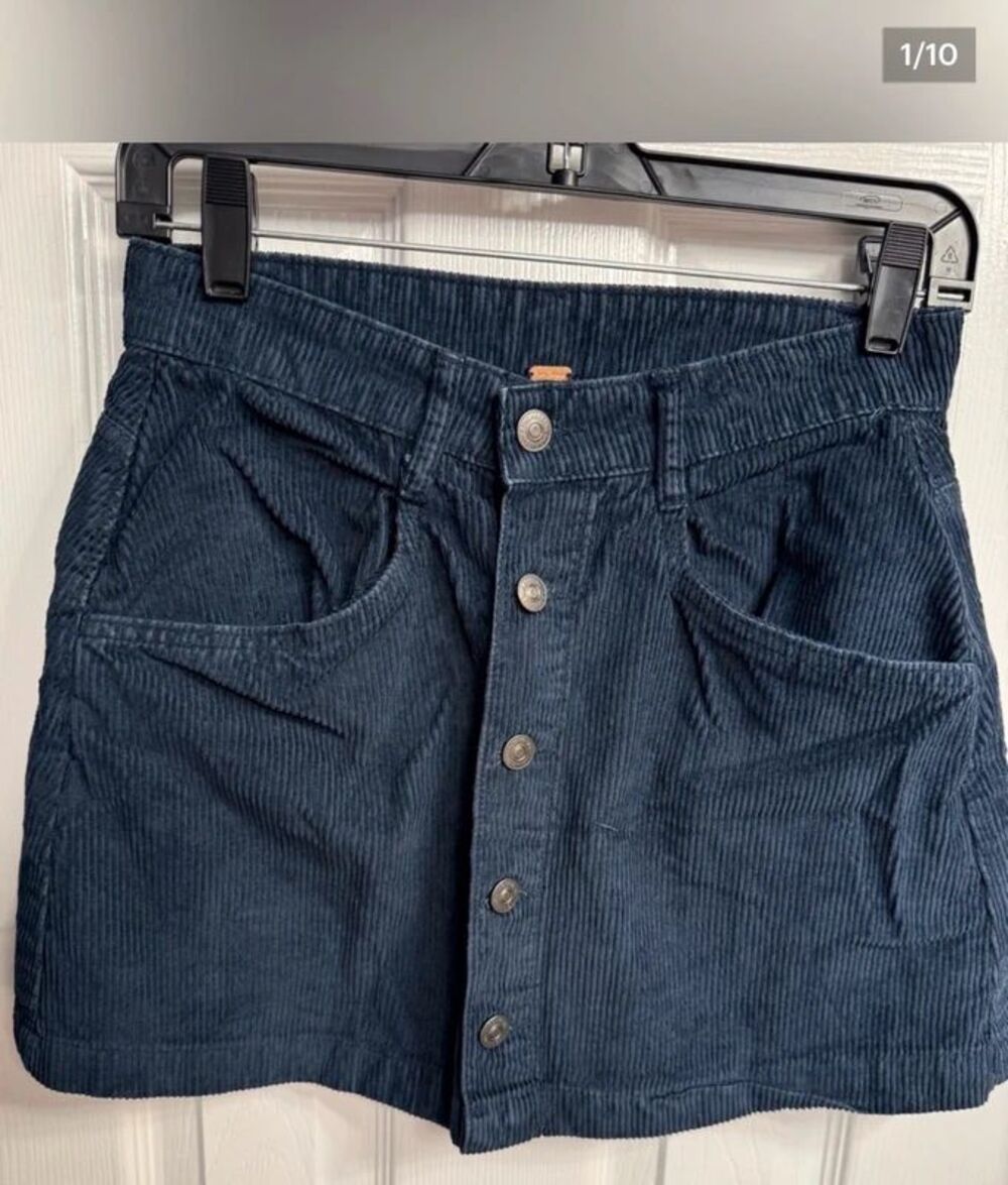 We The Free navy corduroy mini skirt size 4